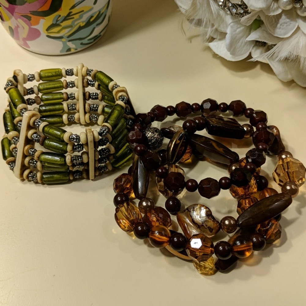 💚 2 Bracelet Sets!